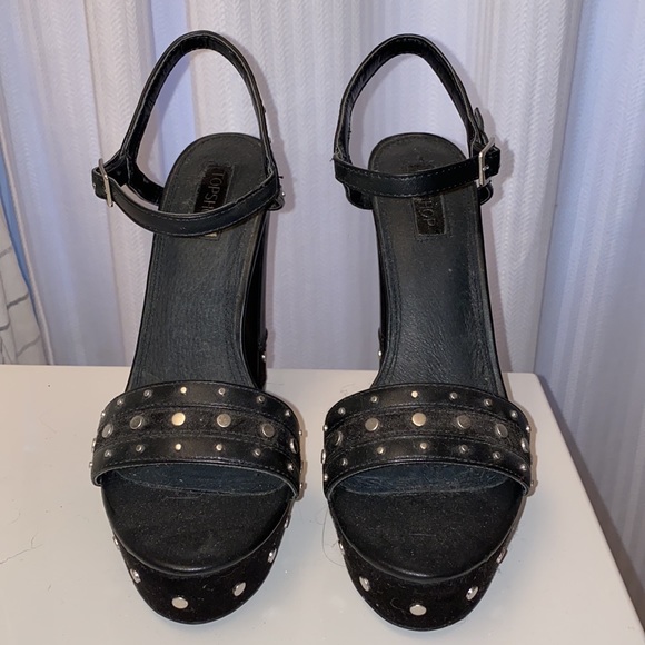 Brand New Topshop Black Studded Heels - Picture 2 of 5